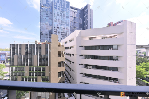 Condo in Bangkok, Thailand, 2 bedrooms № 186189