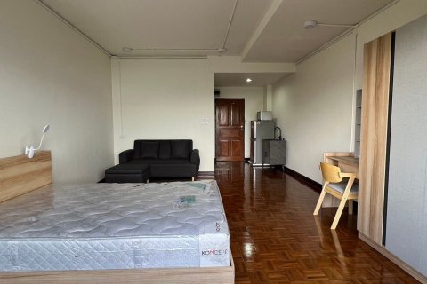 Студия в кондо в Пхая Тая, Бангкок, Таиланд № 171058 - фото 2