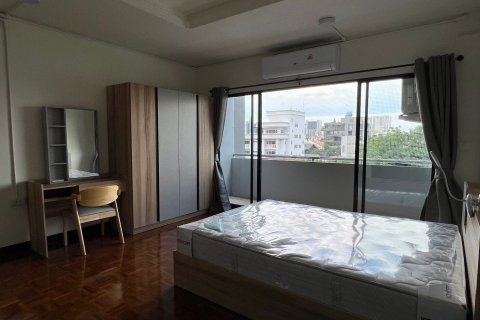 Студия в кондо в Пхая Тая, Бангкок, Таиланд № 171058 - фото 4