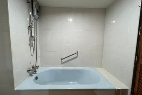 Студия в кондо в Пхая Тая, Бангкок, Таиланд № 171058 - фото 6