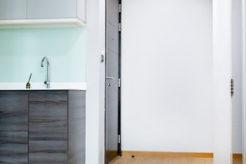 Studio in the Condo in Watthana, Bangkok, Thailand  № 171056 - photo 6