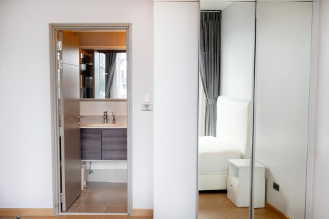 Studio in the Condo in Watthana, Bangkok, Thailand  № 171056 - photo 14