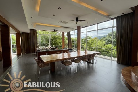 Penthouse in Kamala, Thailand 3 bedrooms № 179429 - photo 10