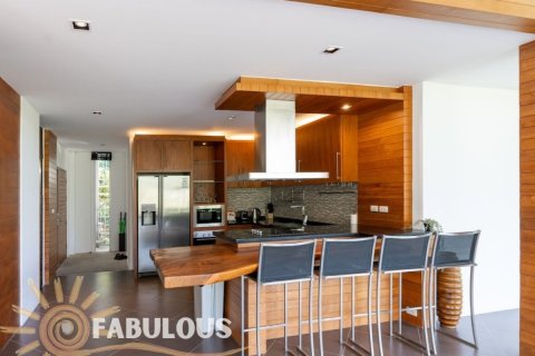 Penthouse in Kamala, Thailand 3 bedrooms № 179429 - photo 7