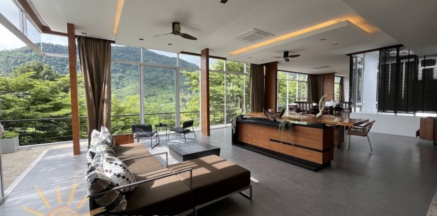 Penthouse in Kamala, Thailand 3 bedrooms № 179429
