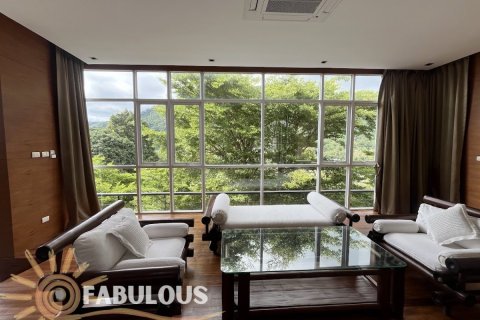 Penthouse in Kamala, Thailand 3 bedrooms № 179429 - photo 9