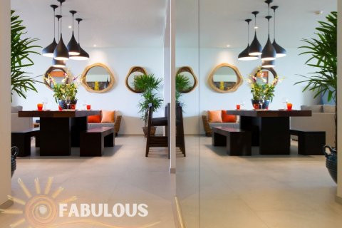 Condo in Kata, Thailand, 2 bedrooms № 179428 - photo 11