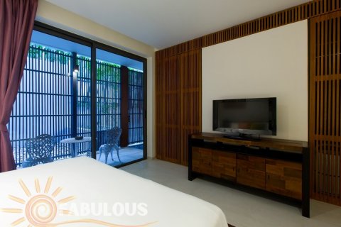 Condo in Kata, Thailand, 2 bedrooms № 179428 - photo 14