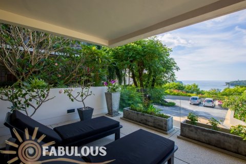 Condo in Kata, Thailand, 2 bedrooms № 179428 - photo 15