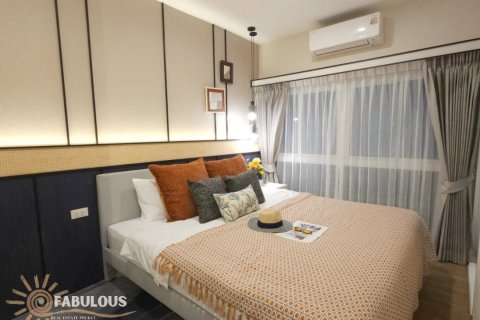 Condo in Bang Tao, Thailand, 2 bedrooms № 179427 - photo 7