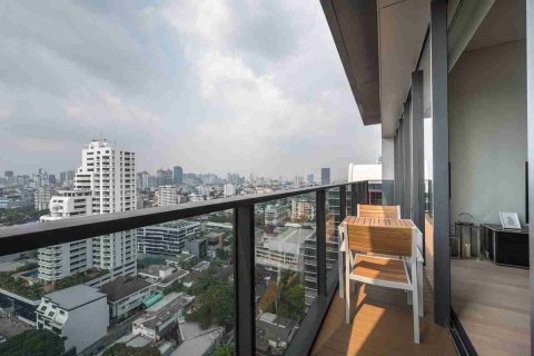 Condo in Bangkok, Thailand, 2 bedrooms № 183613 - photo 9