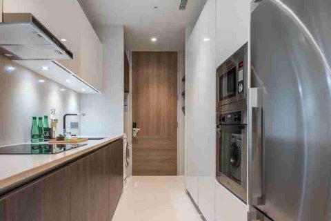 Condo in Bangkok, Thailand, 2 bedrooms № 183613 - photo 14