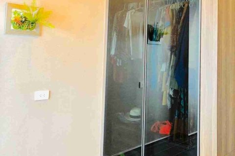 Condo in Bangkok, Thailand, 1 bedroom  № 183611 - photo 11