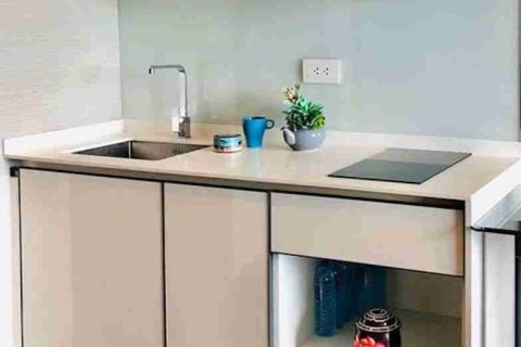 Condo in Bangkok, Thailand, 1 bedroom  № 183611 - photo 5