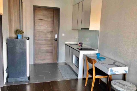 Condo in Bangkok, Thailand, 1 bedroom  № 183611 - photo 8