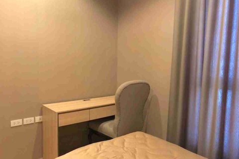 Condo in Bangkok, Thailand, 2 bedrooms № 183609 - photo 10
