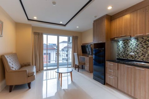 Apartamento de 3 habitaciones en Pattaya, Tailandia № 205867