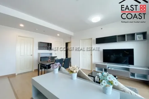 Condominio de 2 dormitorios en Jomtien Beach, Pattaya, Tailandia № 212842 - foto 8