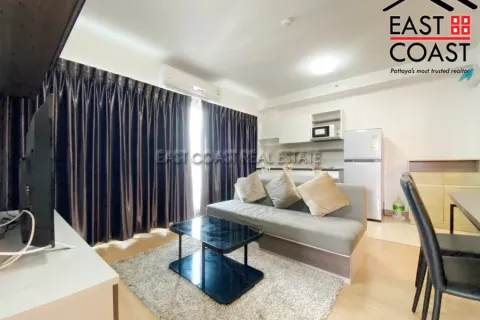 Condominio de 2 dormitorios en Jomtien Beach, Pattaya, Tailandia № 212842 - foto 6