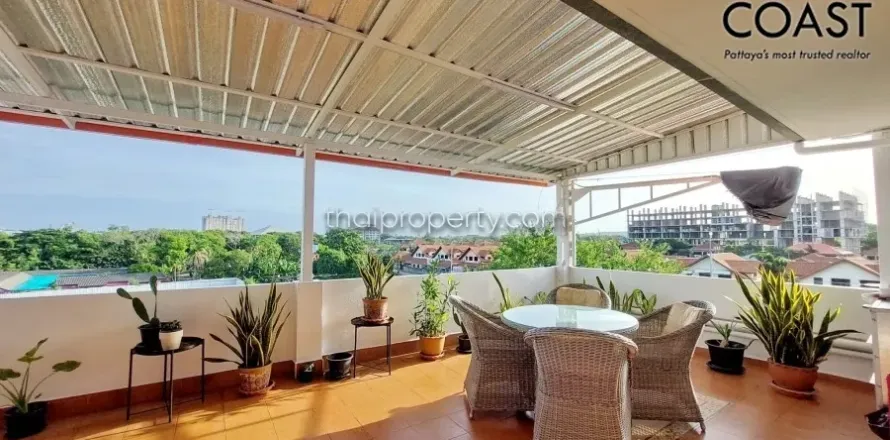 Local comercial 553 m2 en Pattaya, Tailandia № 212840