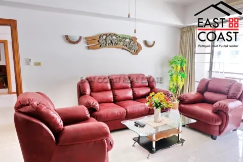 Condominio de 2 dormitorios en Jomtien Beach, Pattaya, Tailandia № 212838 - foto 2