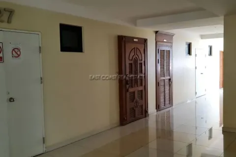 Estudio en el condominio en Jomtien Beach, Pattaya, Tailandia № 212841 - foto 2