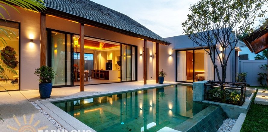 Villa in Bang Tao, Thailand 3 bedrooms № 179360