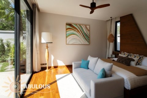 Villa in Bang Tao, Thailand 3 bedrooms № 179360 - photo 7
