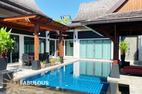 Villa in Bang Tao, Thailand 3 bedrooms № 179358 - photo 10