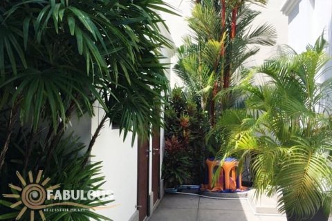 Villa in Bang Tao, Thailand 3 bedrooms № 179358 - photo 5