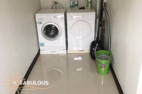 Villa in Bang Tao, Thailand 3 bedrooms № 179358 - photo 7