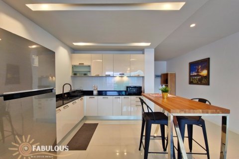 Condo in Kathu, Thailand, 1 bedroom № 179357 - photo 5