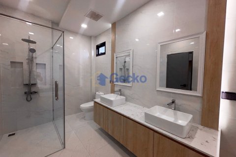 บ้านในพัทยา, ประเทศไทย 5 ห้องนอน № 196388 - รูปถ่าย 23