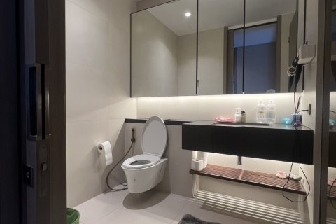 Condo à Khlong Toei, Bangkok, Thaïlande, 2 chambres  № 147692 - photo 4