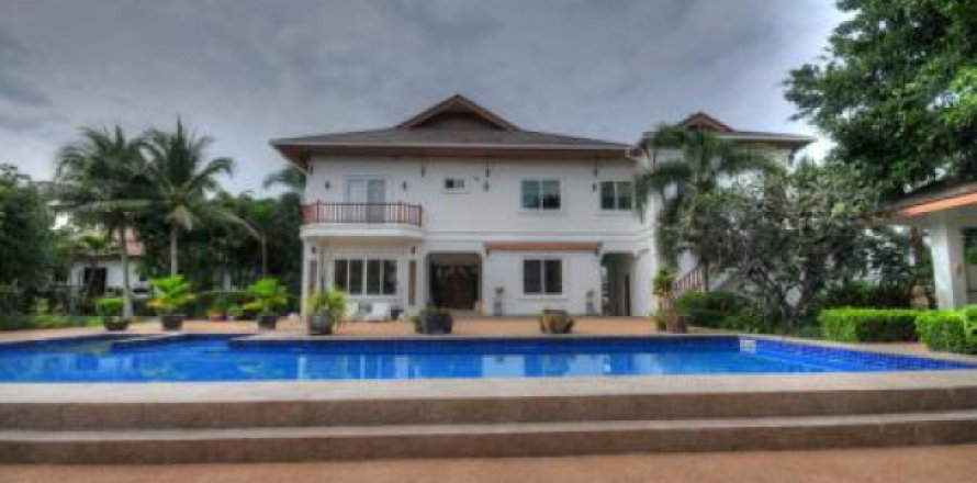 Villa à Hua Hin, Thaïlande 5 chambres № 193343