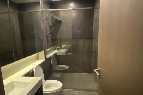 Condo in Huai Khwang, Bangkok, Thailand, 2 bedrooms  № 138175 - photo 10