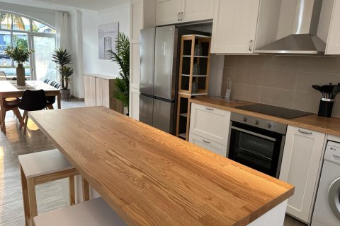 Таунхаус в Пхукете, Таиланд с 4 спальнями № 138178 - фото 11