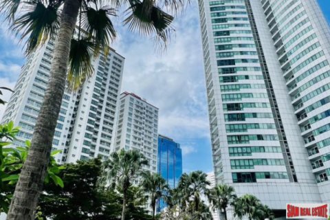 Propriété commerciale à Bangkok, Thaïlande 90 m2 № 194466