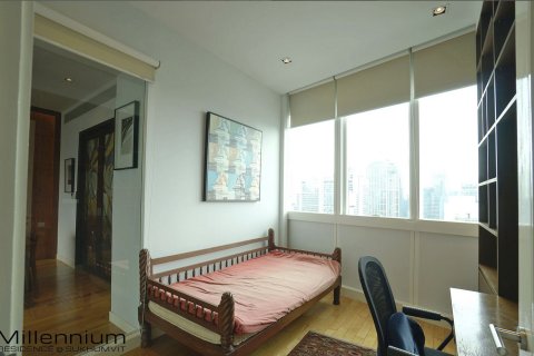 Кондоминиум с 2 спальнями в Клонг Тоэй, Бангкок, Таиланд № 148065 - фото 14