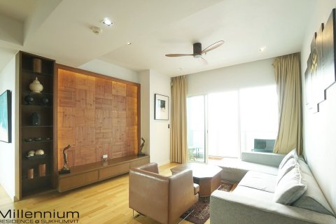 Кондоминиум с 2 спальнями в Клонг Тоэй, Бангкок, Таиланд № 148065 - фото 1