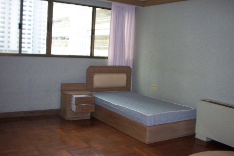 Кондоминиум с 3 спальнями в Бангкоке, Таиланд № 143738 - фото 7