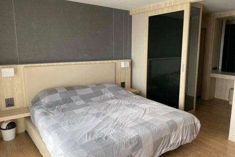 Condo in Sathon, Bangkok, Thailand, 2 bedrooms  № 143737 - photo 5