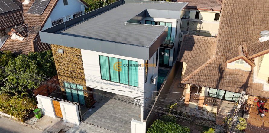 Studio à Pattaya, Thaïlande № 118960