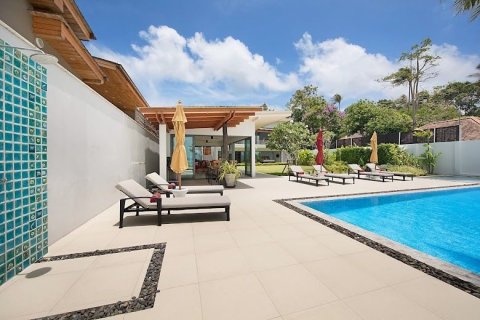 Villa in Ko Samui, Thailand 4 bedrooms № 164658 - photo 7