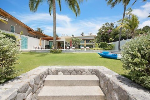 Villa in Ko Samui, Thailand 4 bedrooms № 164658 - photo 28