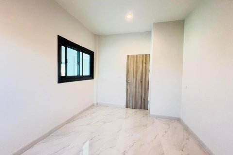 Maison à Phuket, Thaïlande 4 chambres № 164653 - photo 17