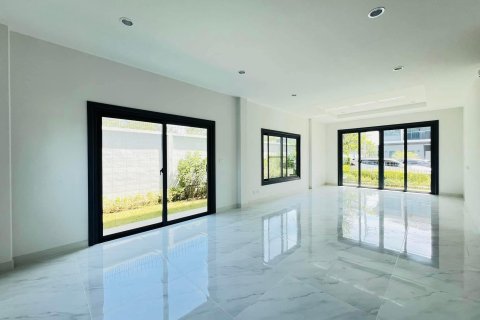 Maison à Phuket, Thaïlande 4 chambres № 164653 - photo 14