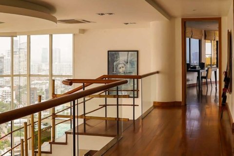 Duplex in Watthana, Bangkok, Thailand 5 bedrooms № 164654 - photo 3