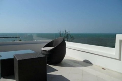 Дом в Паттайе, Таиланд с 5 спальнями  № 167479 - фото 2