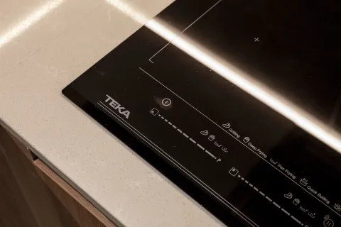 Condo in Phuket, Thailand, 2 bedrooms  № 167478 - photo 8